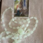 Rosario infantil fluorocente