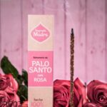 incienso palo santo con rosas
sagrada madre