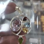 colgante plata.
Abrecaminos