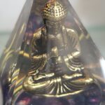 piramide organite
Buda Riqueza