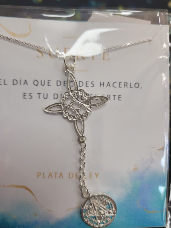 doble protección en plata
cadena incluida