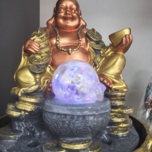 fuente de agua
28 cm