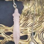 pendulo egipcio 
cuarzo rosa