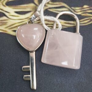 colgante candado y llave
cuarzo rosa